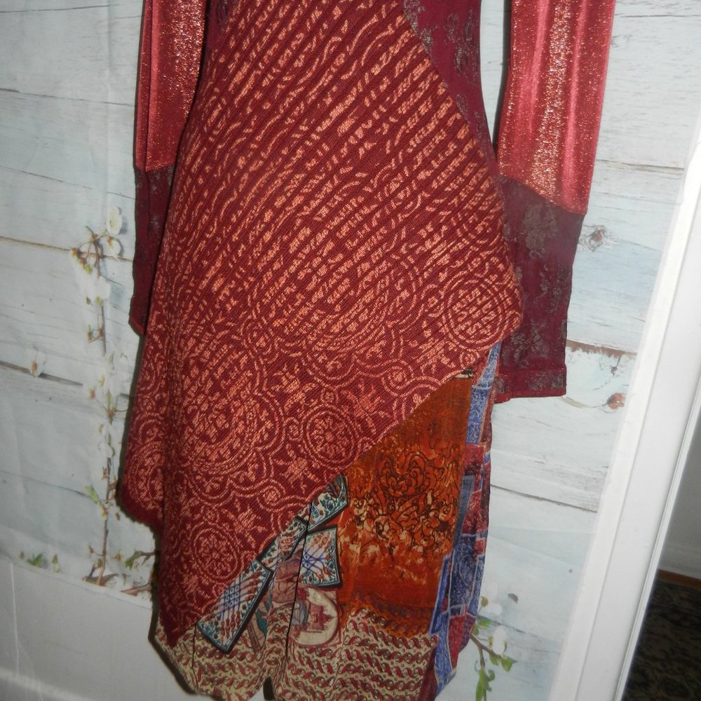 Save the Queen - Picture 8 of 8